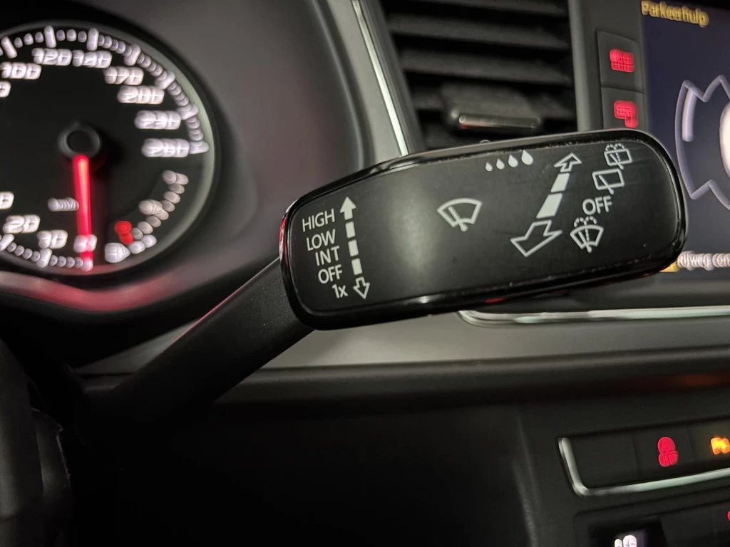 SEAT Leon – foto 20