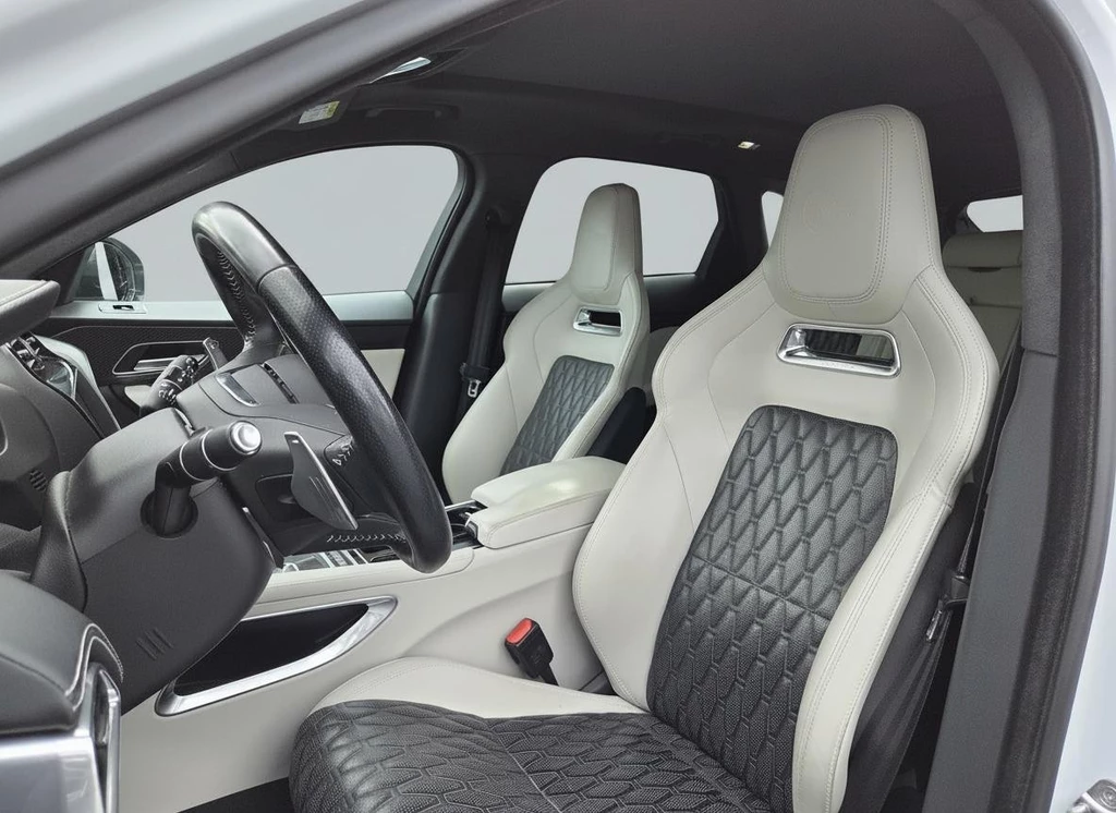 Jaguar F-PACE – foto 10