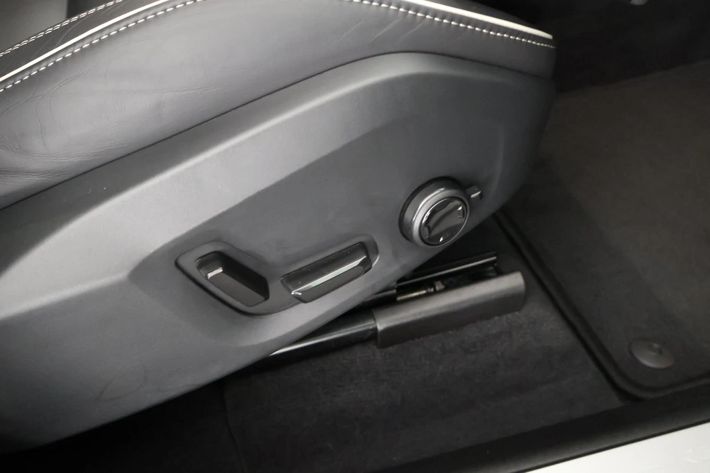 Volvo XC60 – foto 11