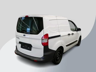 Ford Transit Courier – thumbnail 3