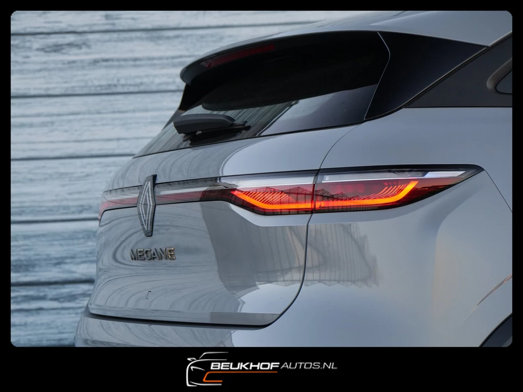 Renault Megane E-Tech – foto 12