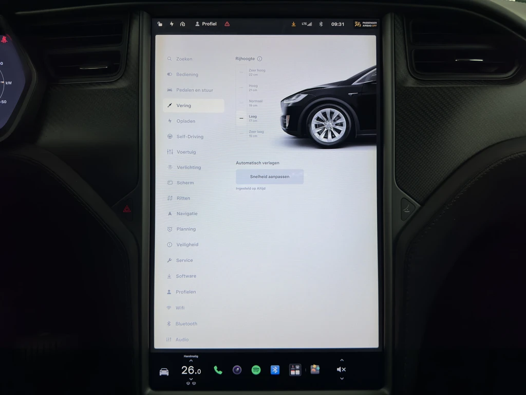 Tesla Model X – foto 24