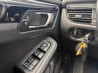 Porsche Macan – thumbnail 25