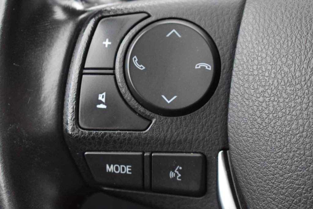 Toyota Auris – foto 12