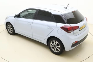 Hyundai i20 – thumbnail 3