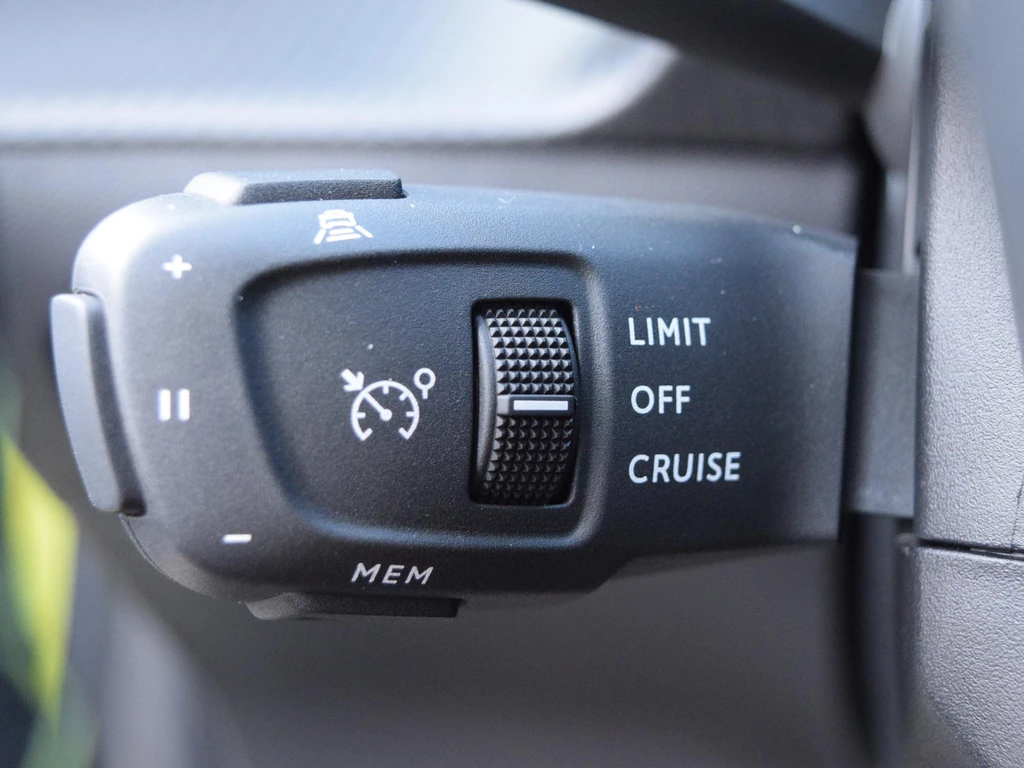Peugeot 208 – foto 16