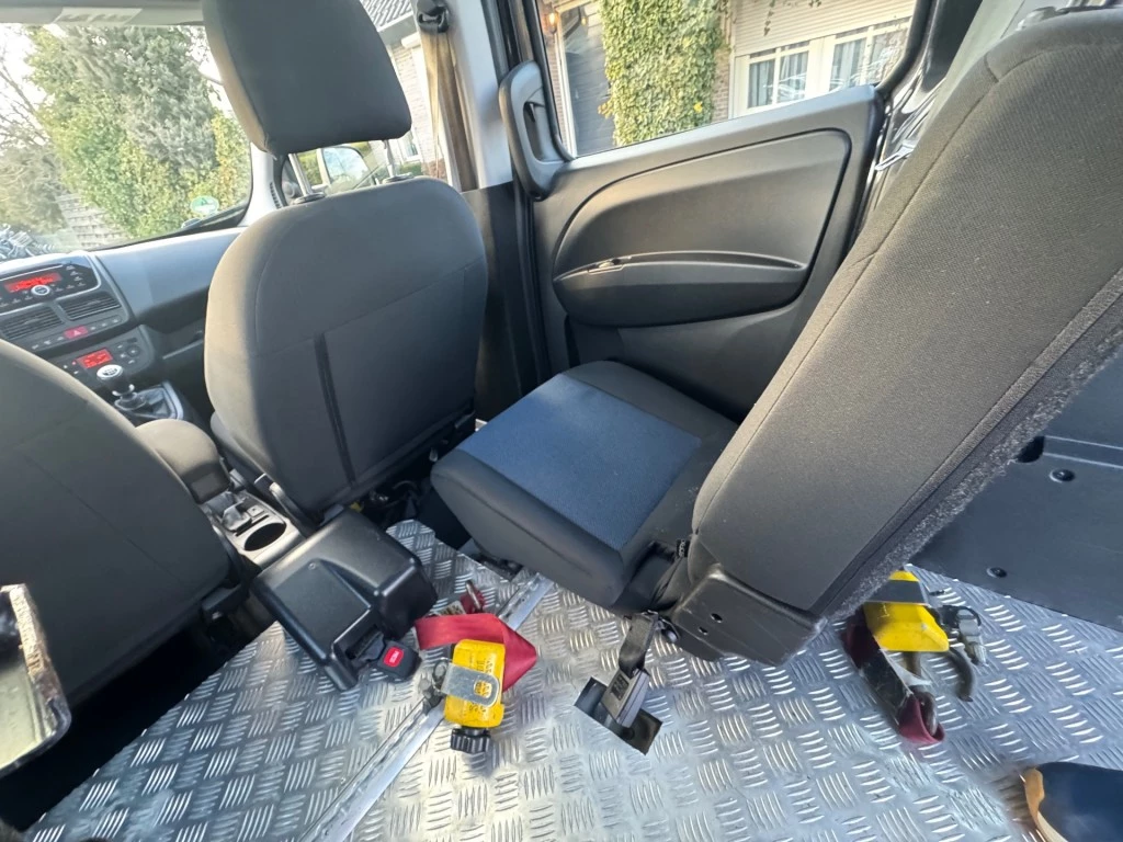 Opel Combo – foto 20
