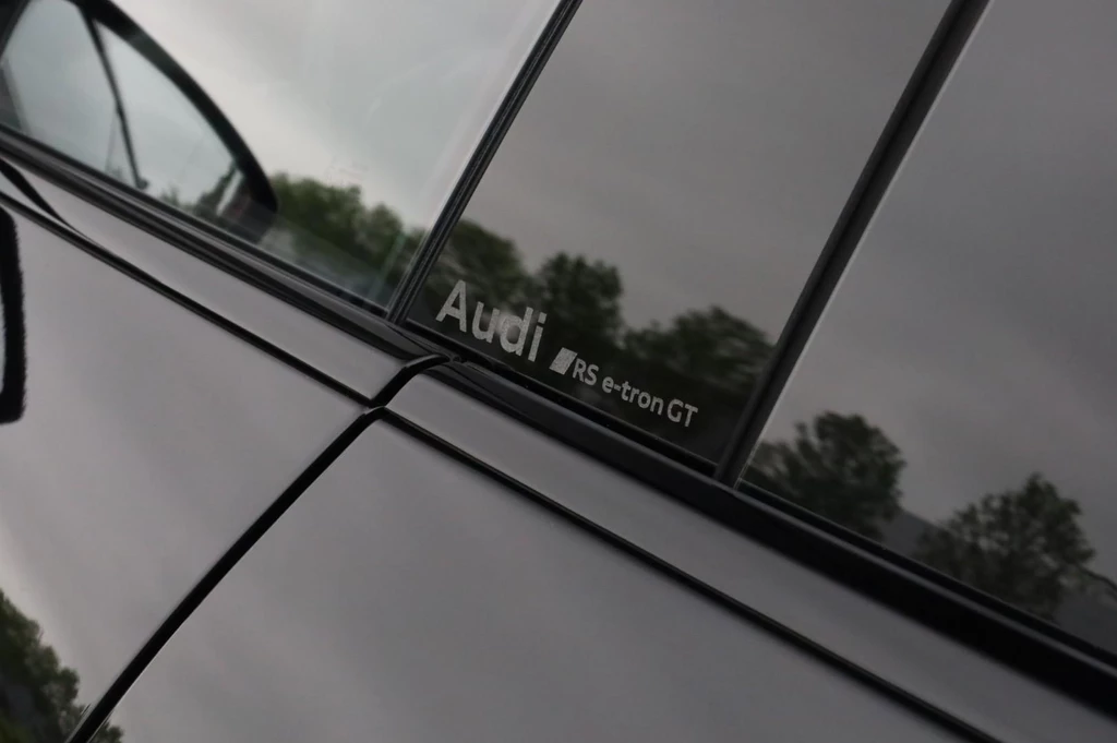 Audi e-tron GT – foto 29