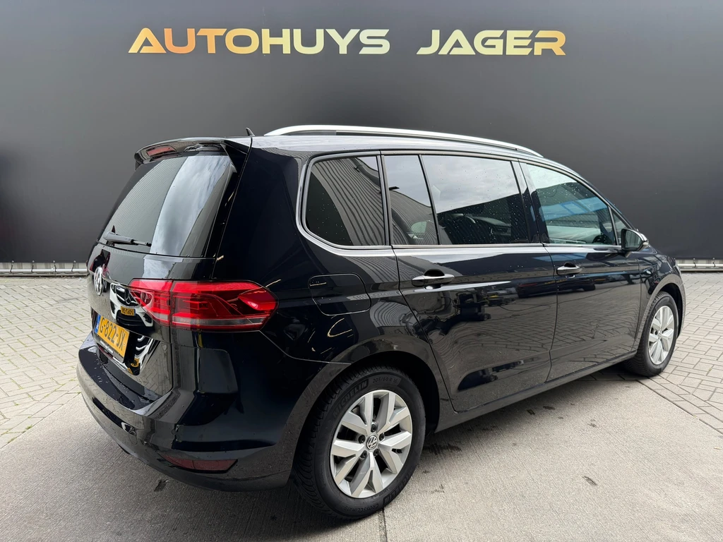 Volkswagen Touran – foto 6