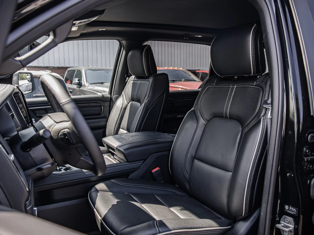 Dodge Ram 1500 – foto 14