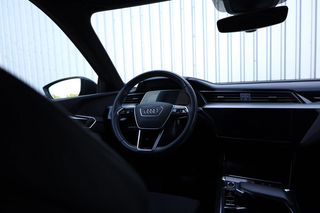 Audi e-tron – foto 36