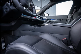 BMW M5 – thumbnail 32