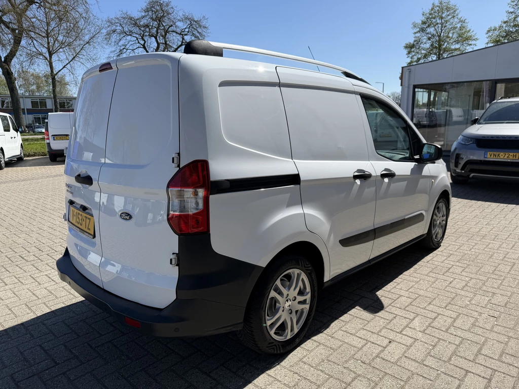 Ford Transit Courier – foto 5
