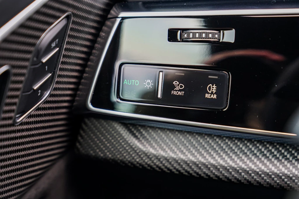 Audi RSQ8 – foto 43