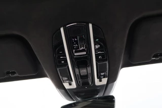 Porsche Cayenne – thumbnail 46