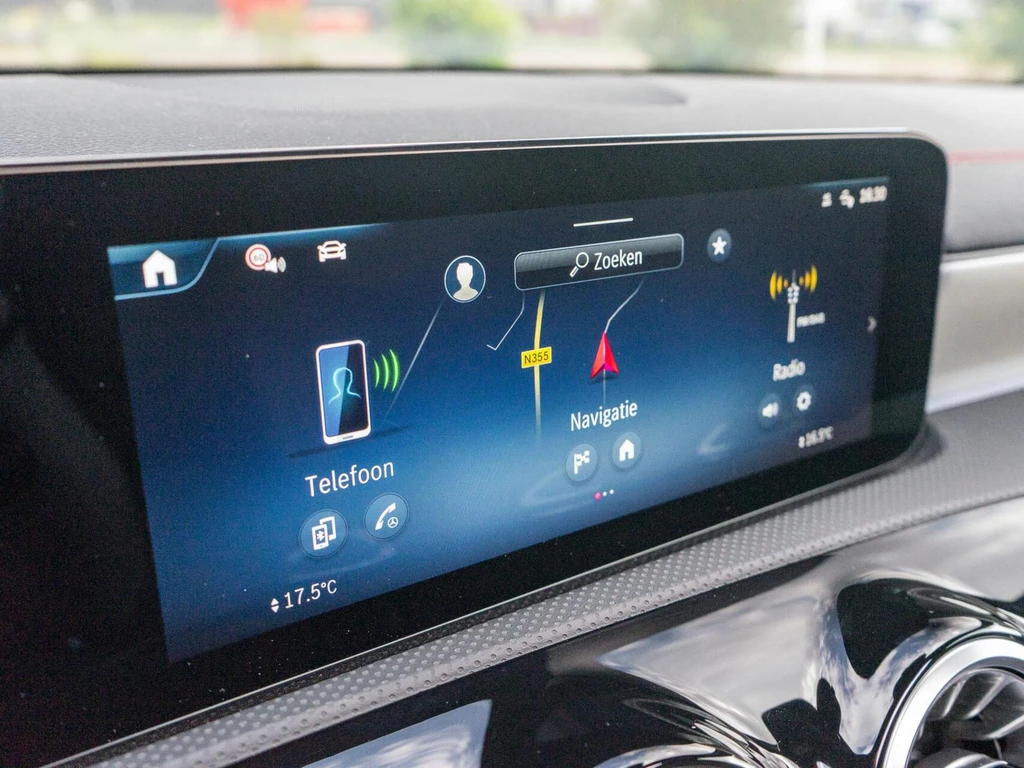 Mercedes-Benz CLA – foto 38