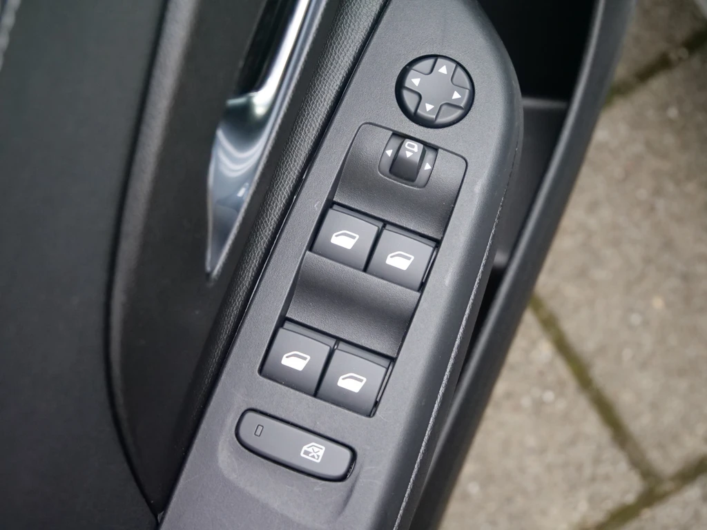 Opel Corsa – foto 28