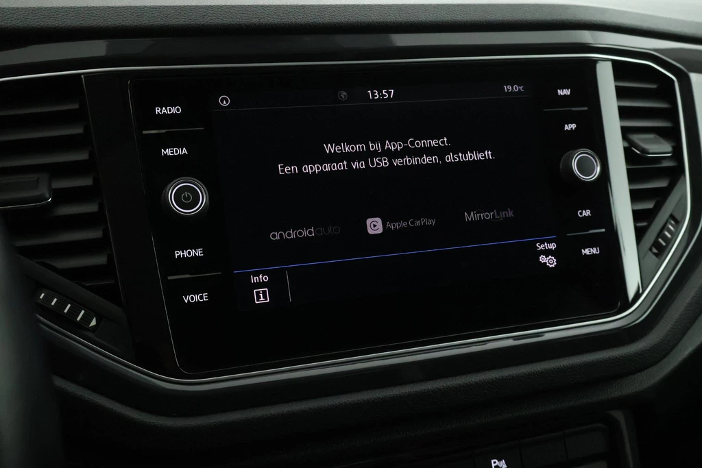 Volkswagen T-Roc – foto 22