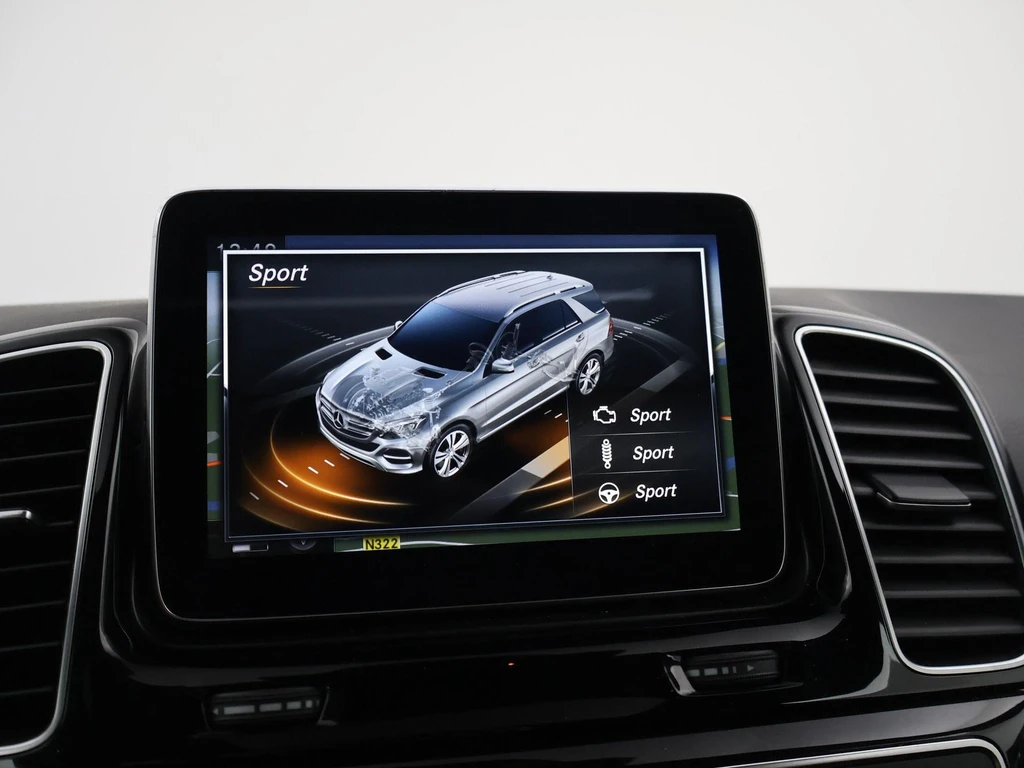 Mercedes-Benz GLE – foto 38