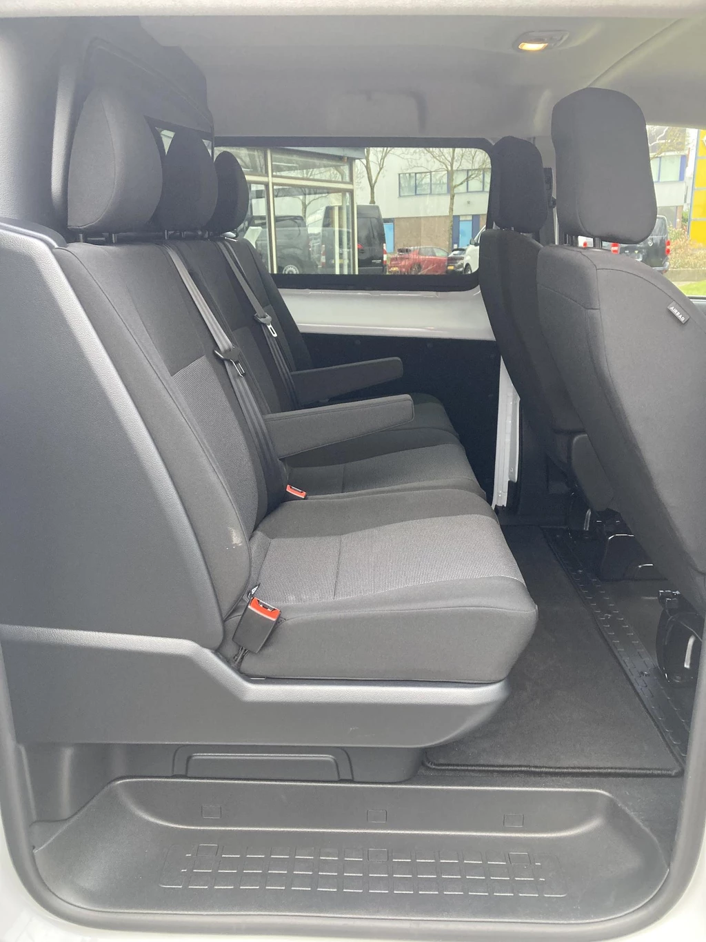Opel Vivaro – foto 35