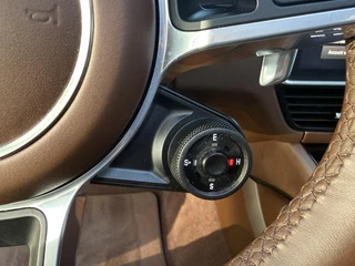 Porsche Cayenne – thumbnail 28