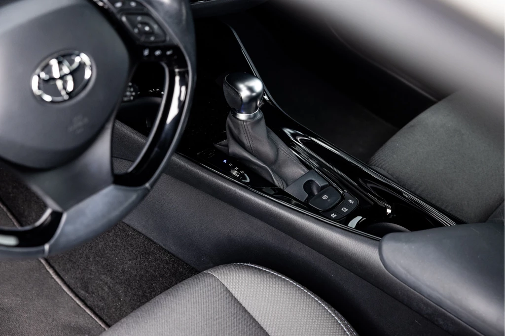 Toyota C-HR – foto 53