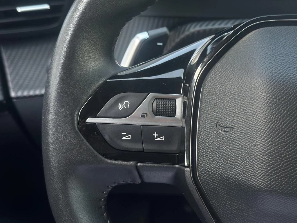 Peugeot 208 – foto 32