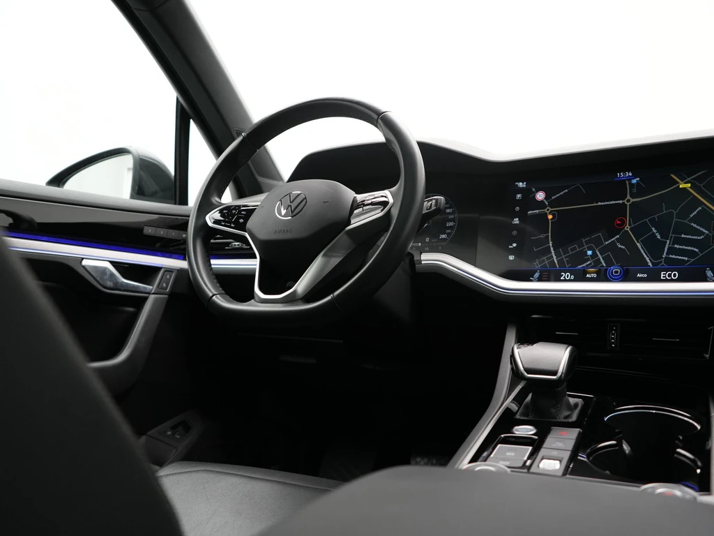 Volkswagen Touareg – foto 35