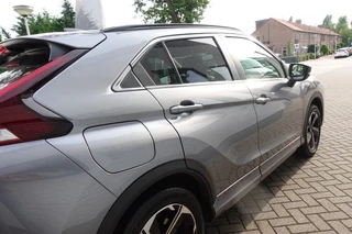 Mitsubishi Eclipse Cross – thumbnail 4