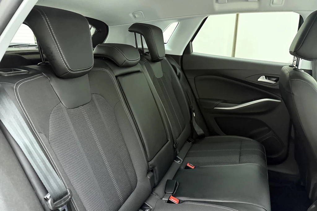 Opel Grandland – foto 13