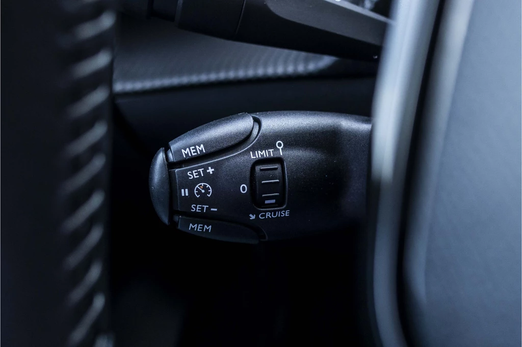 Peugeot 208 – foto 34