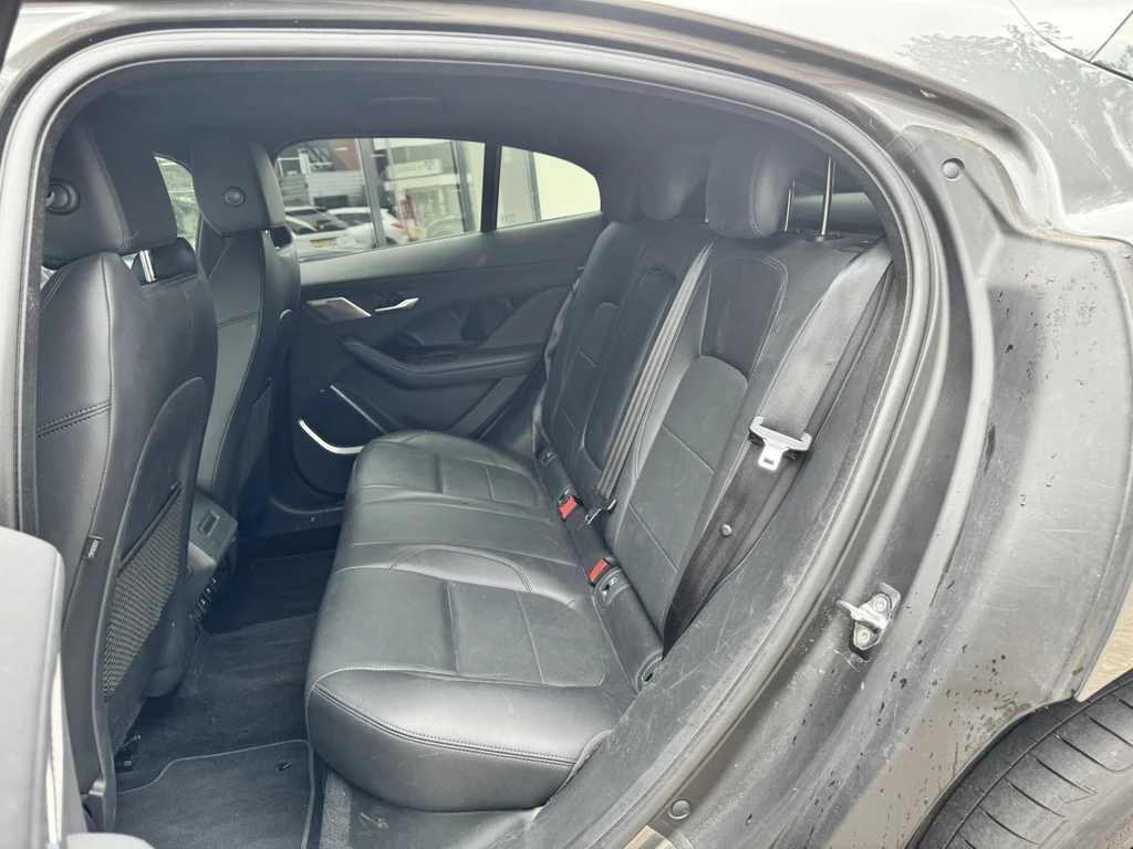 Jaguar I-PACE – foto 14