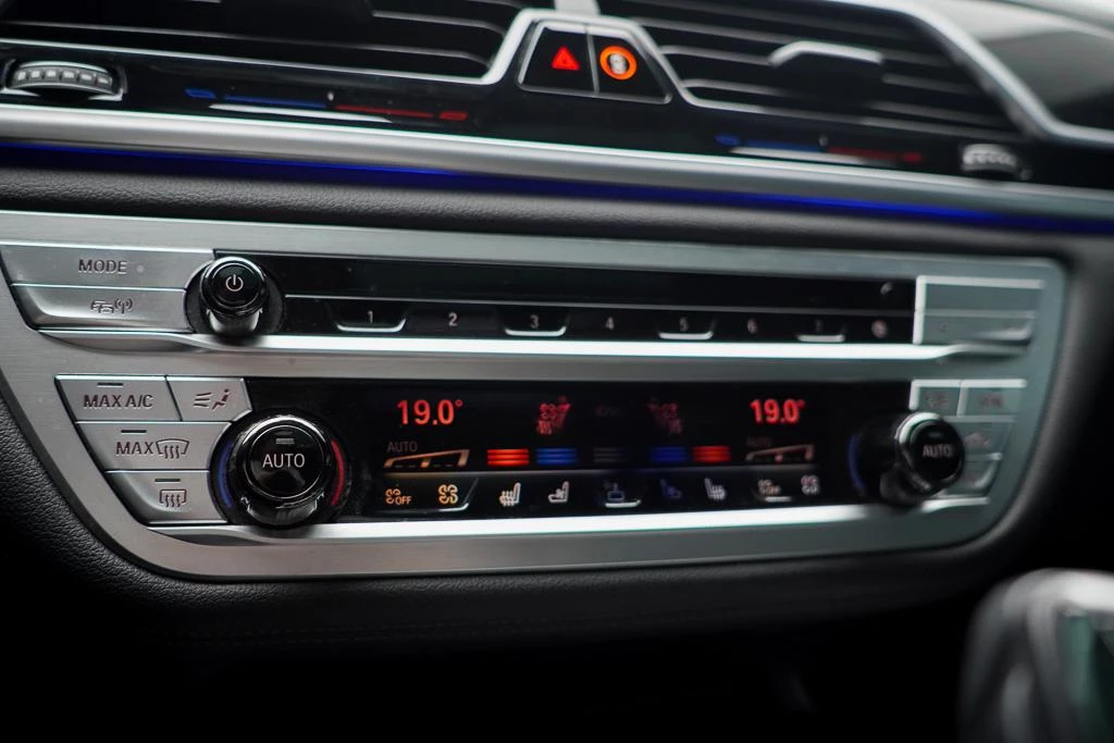 BMW 7 Serie – foto 43