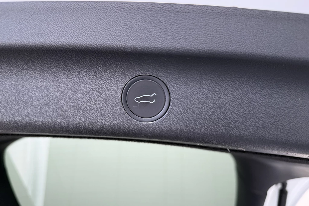 Tesla Model Y – foto 13