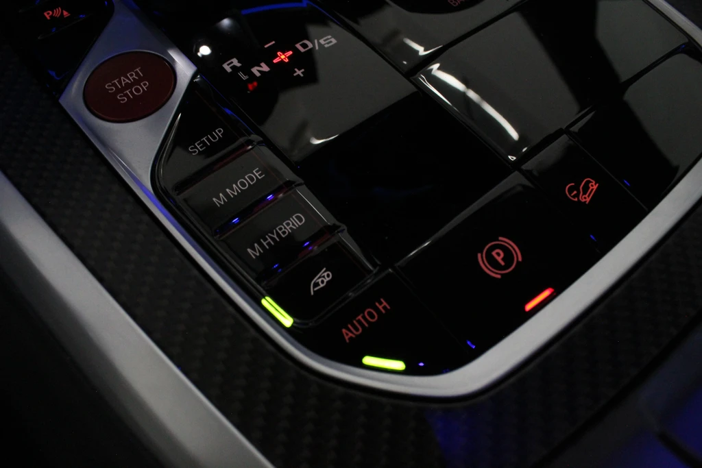 BMW XM – foto 32