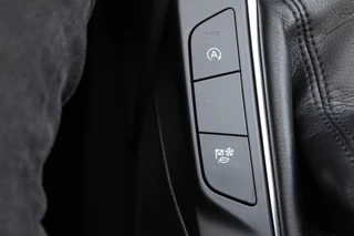 Ford Kuga – thumbnail 25