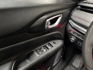 Jeep Compass – thumbnail 18