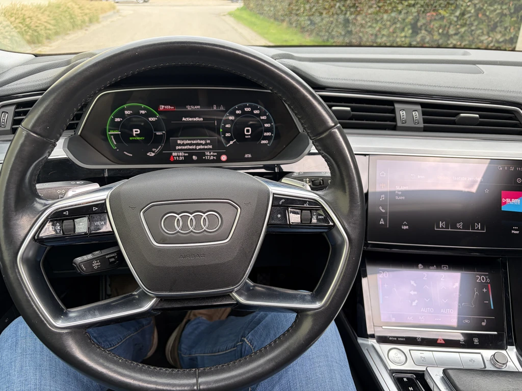 Audi e-tron – foto 18