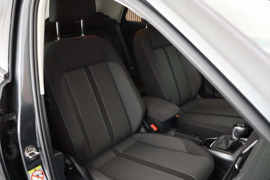 Volkswagen T-Roc – foto 7