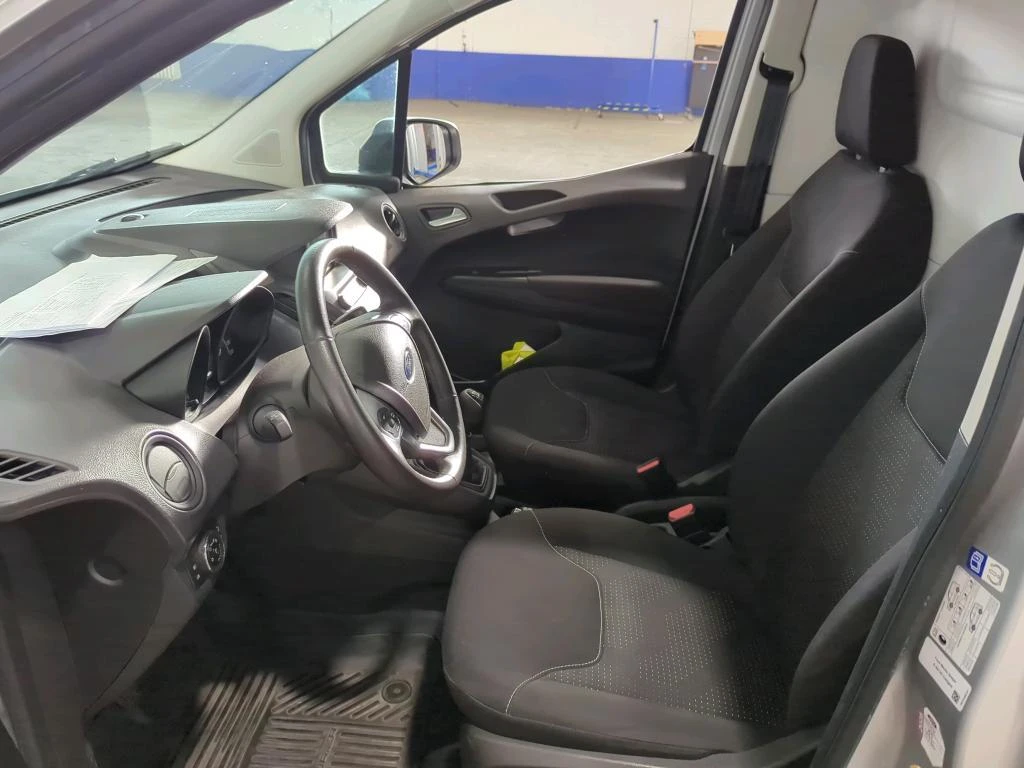 Ford Transit Courier – foto 7