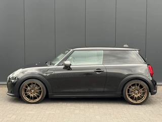 MINI Cooper – thumbnail 1