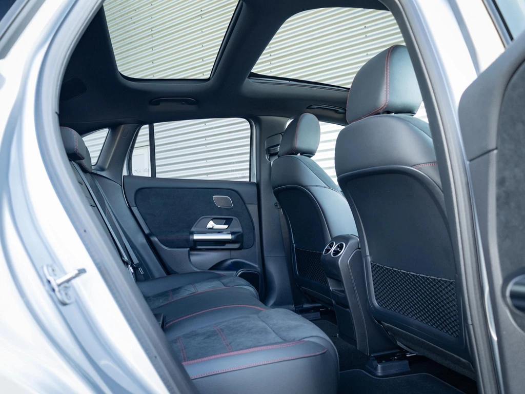 Mercedes-Benz EQA – foto 22