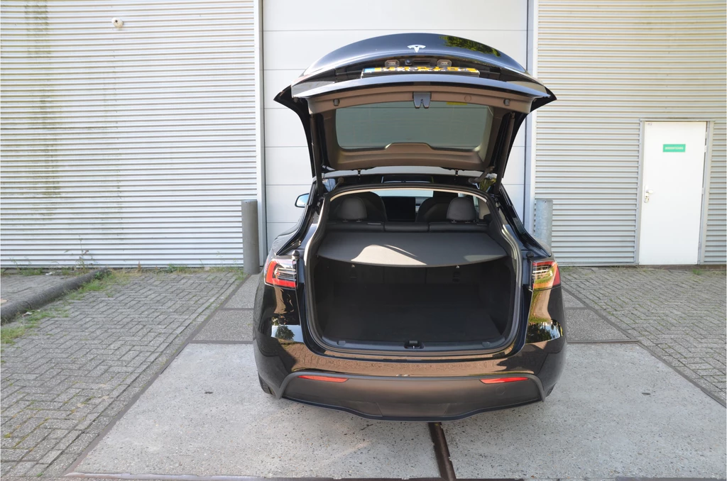 Tesla Model Y – foto 35