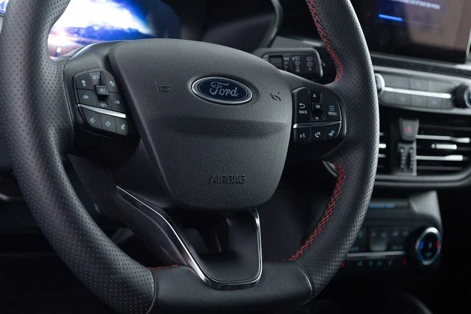 Ford Kuga – foto 11