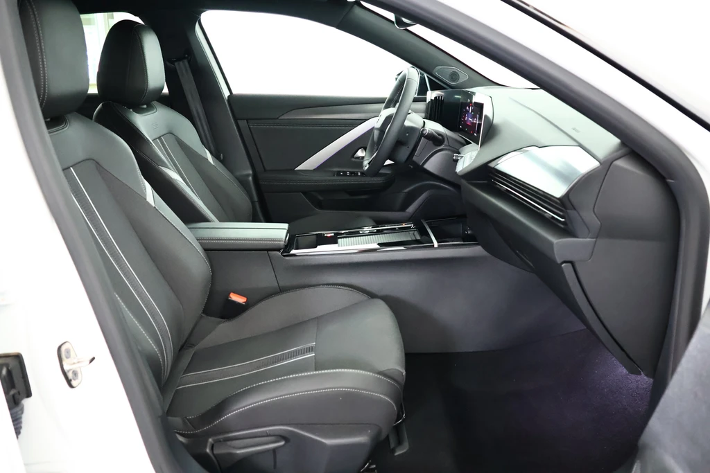 Opel Astra – foto 13