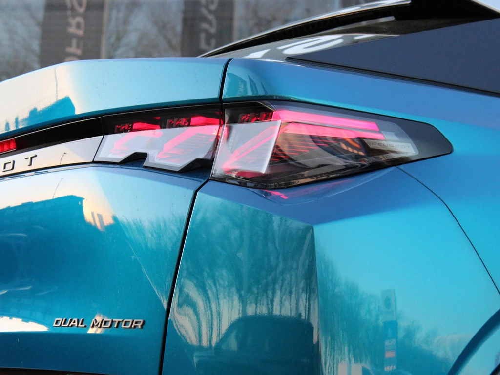 Peugeot e-3008 – foto 40
