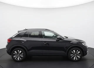 Volkswagen T-Roc – thumbnail 6