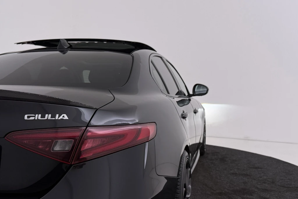 Alfa Romeo Giulia – foto 10