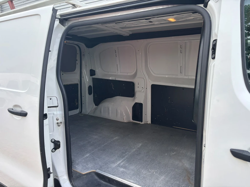 Opel Vivaro – foto 12