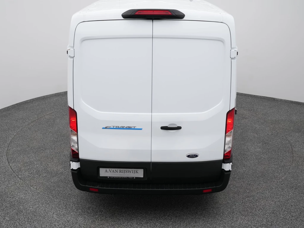 Ford E-Transit – foto 19